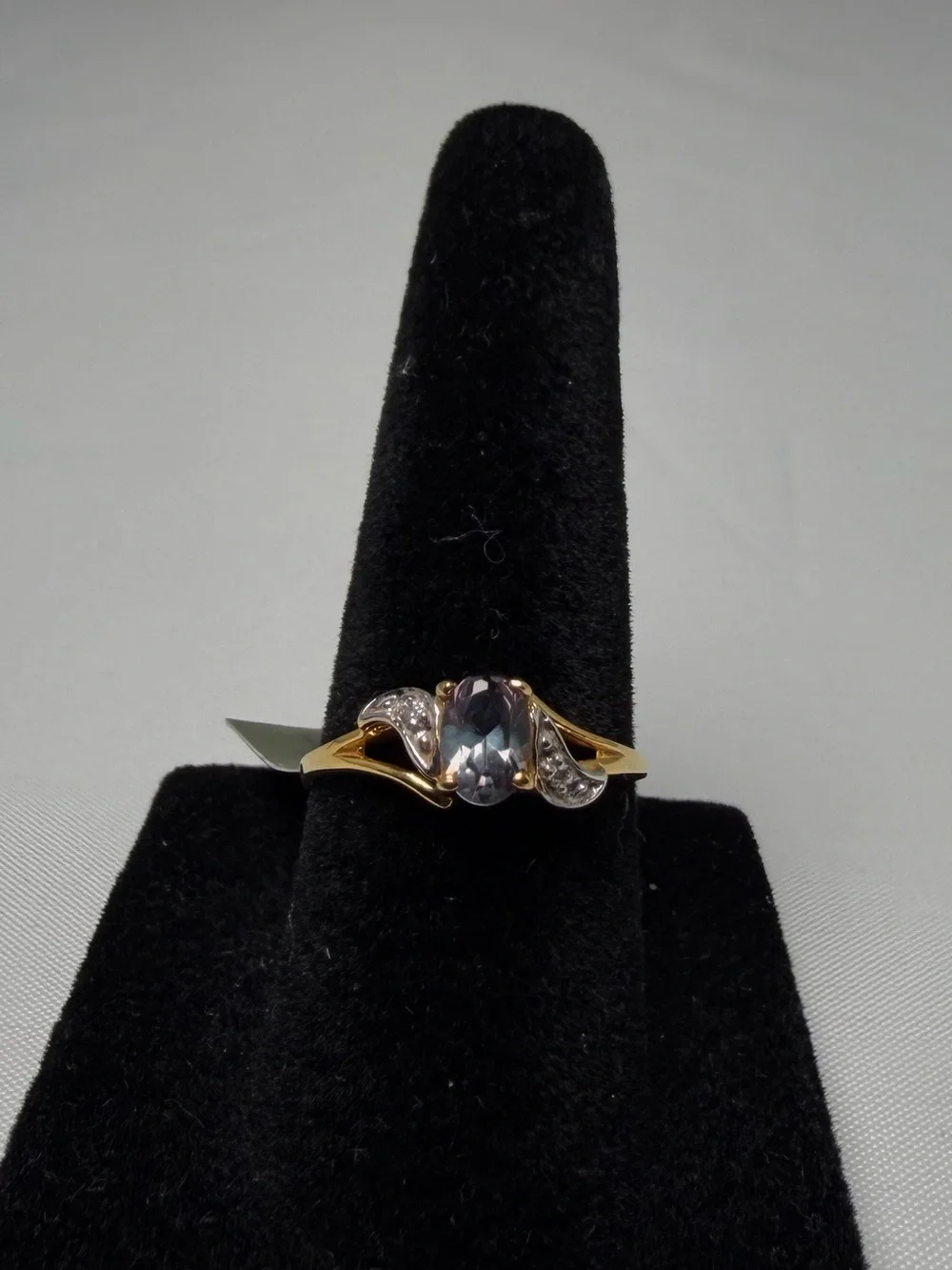 Lab Alexandrite Ring 10K Gold Color Change Natural Diamond Accents NWT Sz 6.25